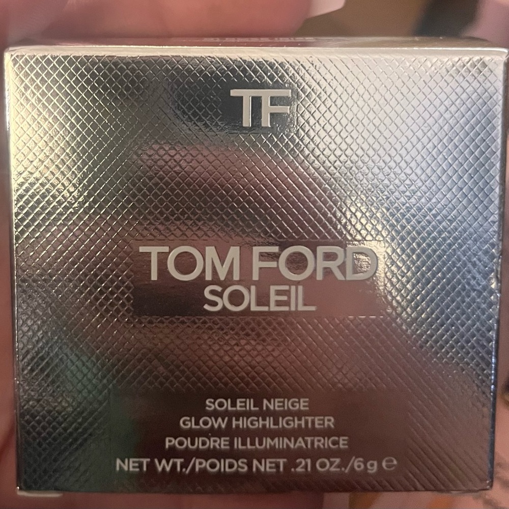 Tom Ford Soleil Neige Glow Highlighter in Silver